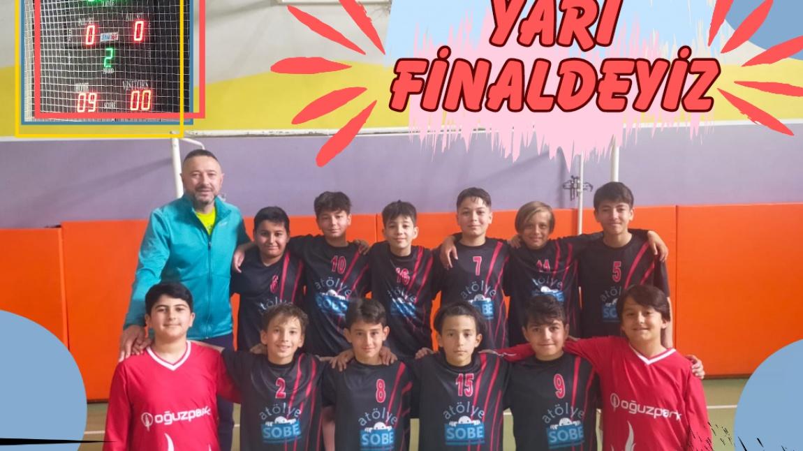 Küçük Erkekler Futsal Takımımız Yarı Finalde