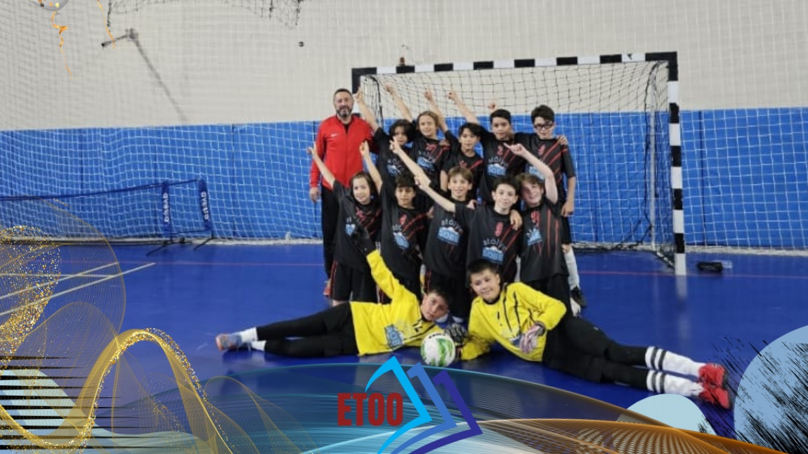Küçük Erkek Futsal Takımımız YARI FİNALDE!