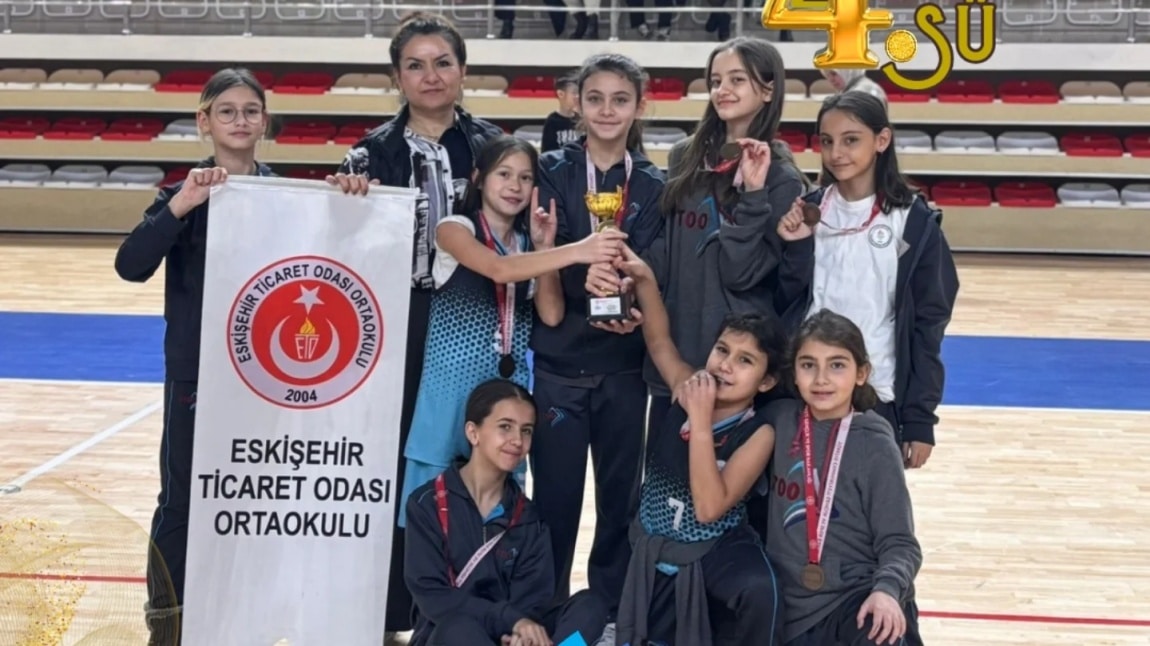 Küçük Kız Basketbol Takımımız Eskişehir 4.sü Oldu!